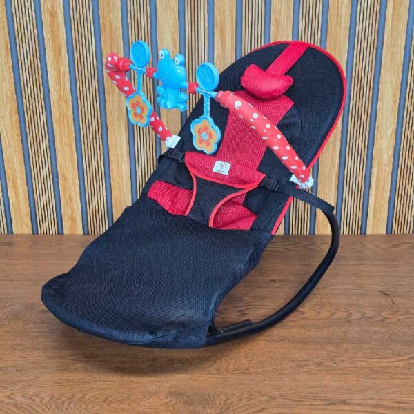 Rocking Chair (খেলনা + বালিশ সহ)